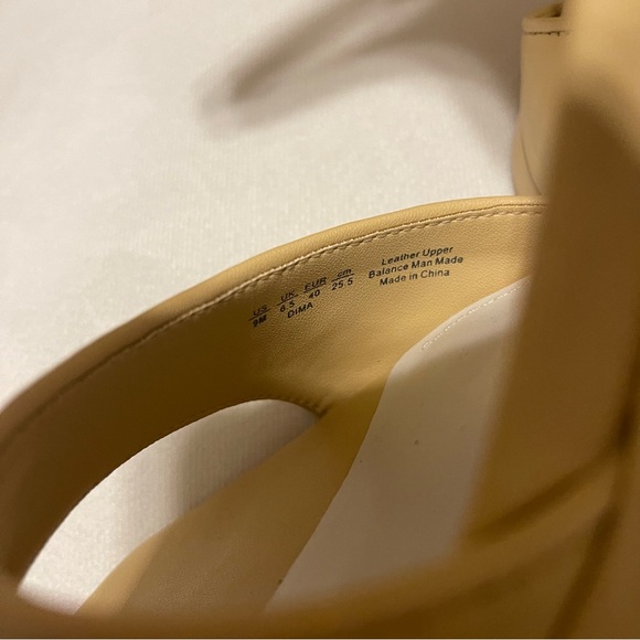 Franco Sarto beige Women’s Dima platform Heels Sandals / 9 - Picture 8 of 11